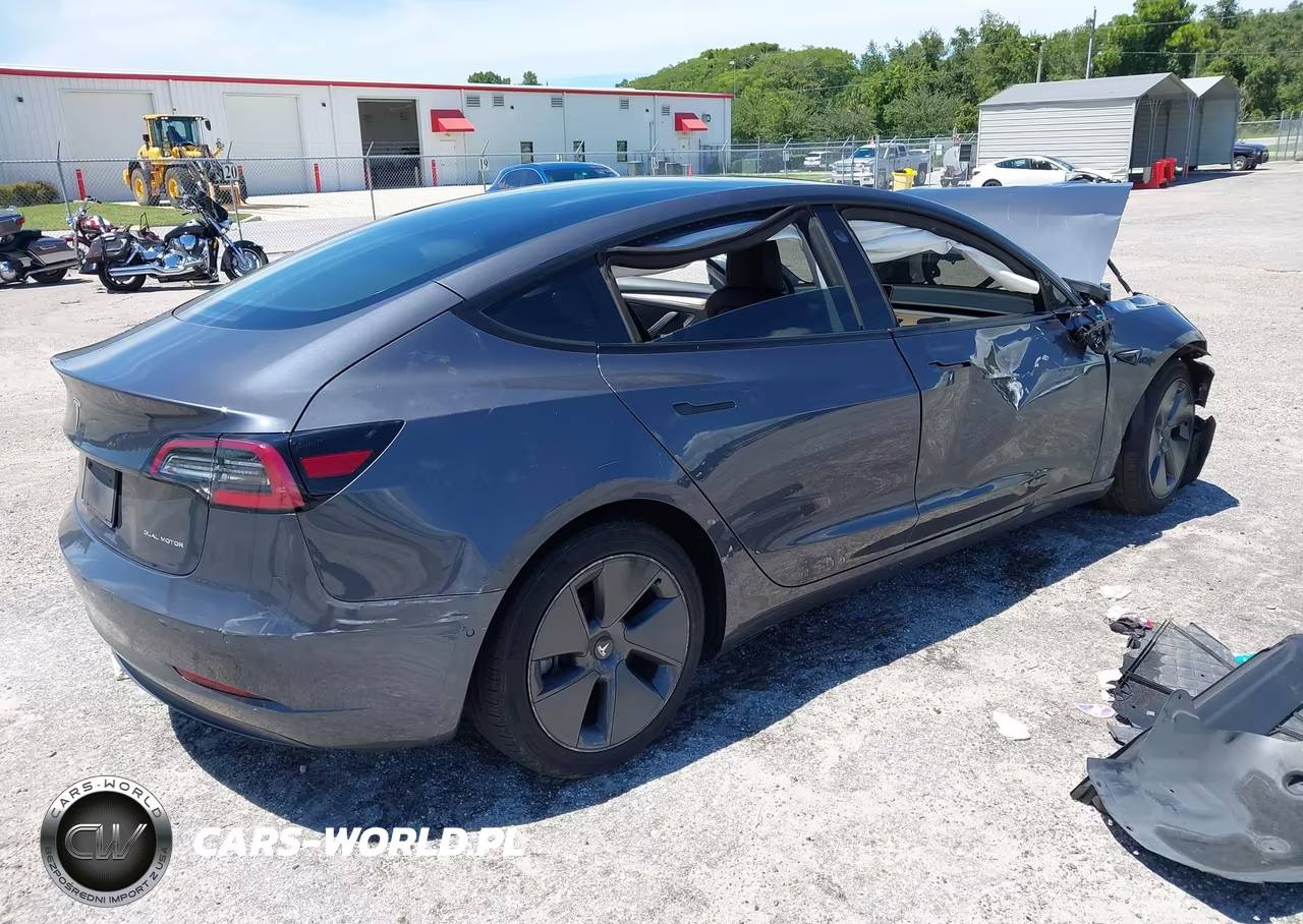2022 Tesla Model 3 Long Range Dual Motor All-Wheel Drive VIN:5YJ3E1EB5NF184147 - 4