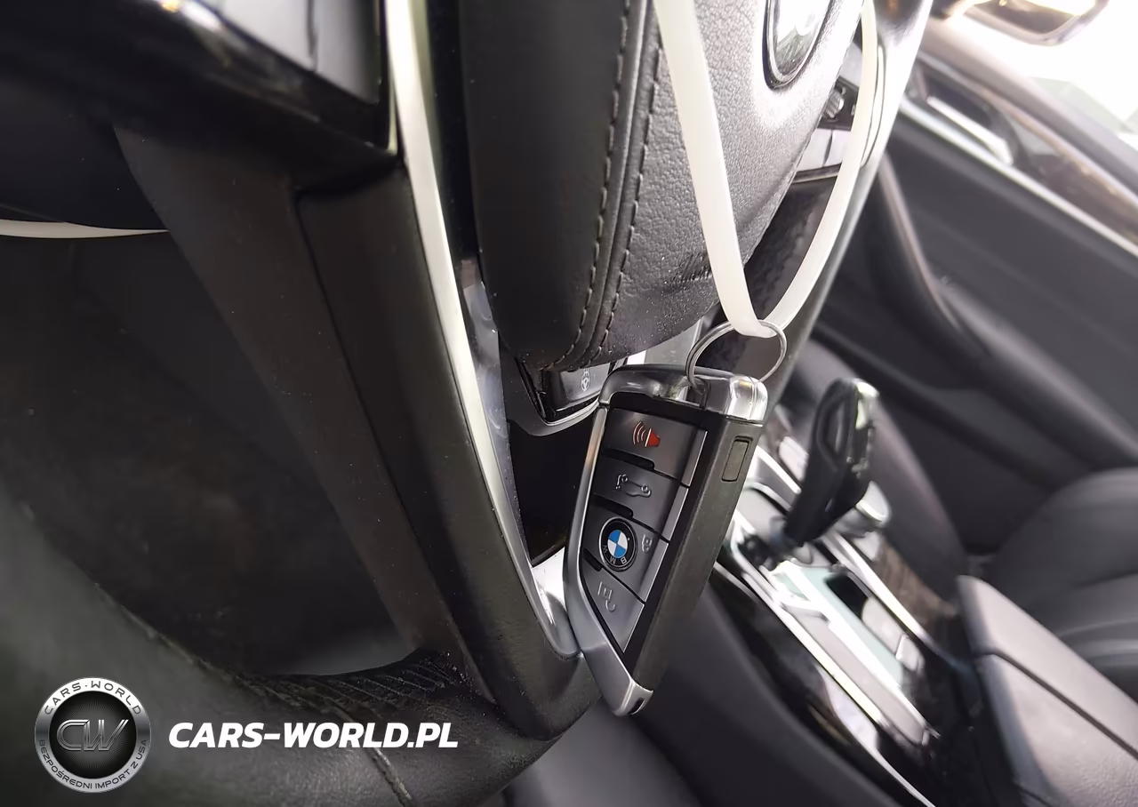 2020 BMW 530I xDrive VIN:WBAJR7C0XLCD37423 - 11