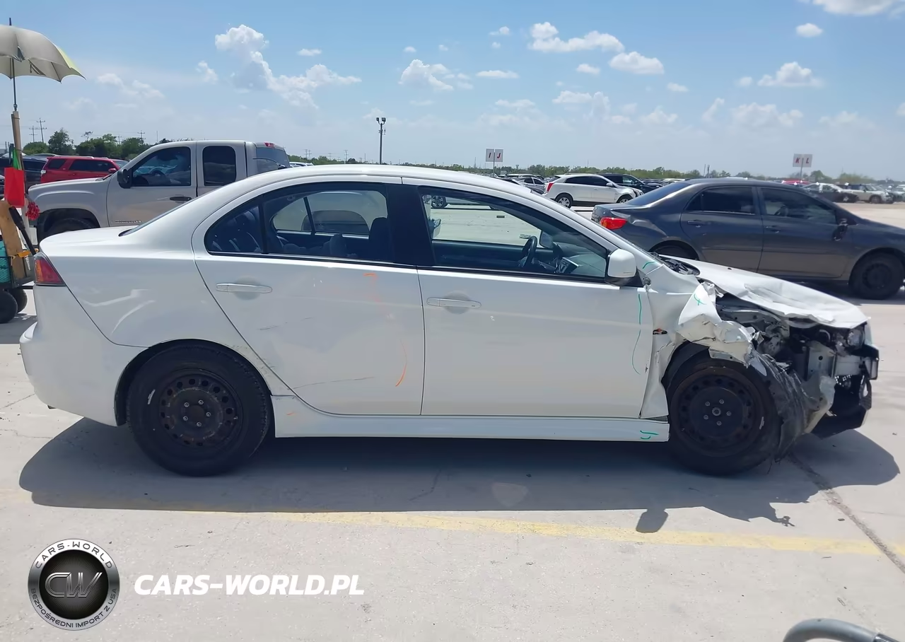 2014 Mitsubishi Lancer Es VIN:JA32U2FU1EU018721 - 13