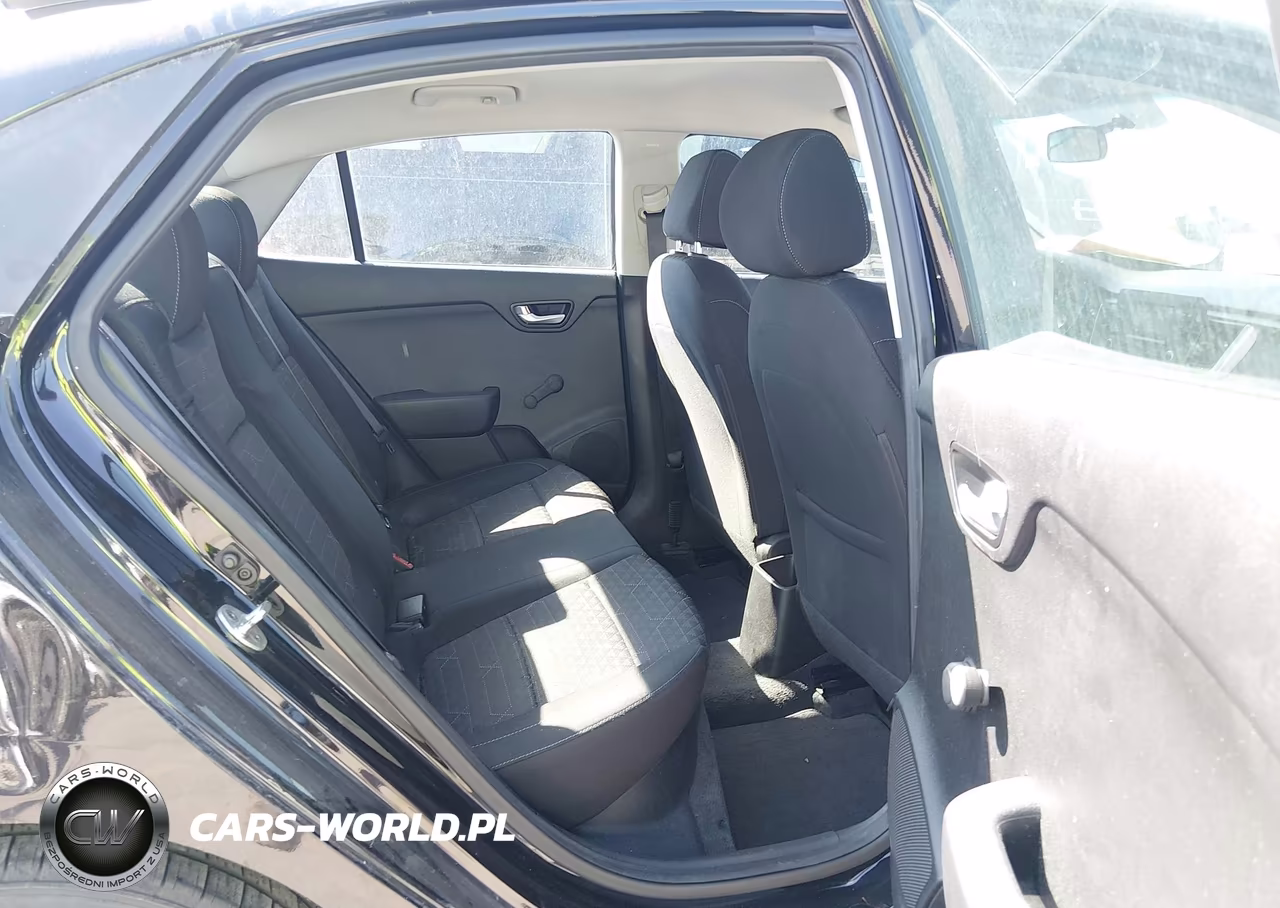 2018 Kia Rio Lx VIN:3KPA24AB9JE071101 - 8