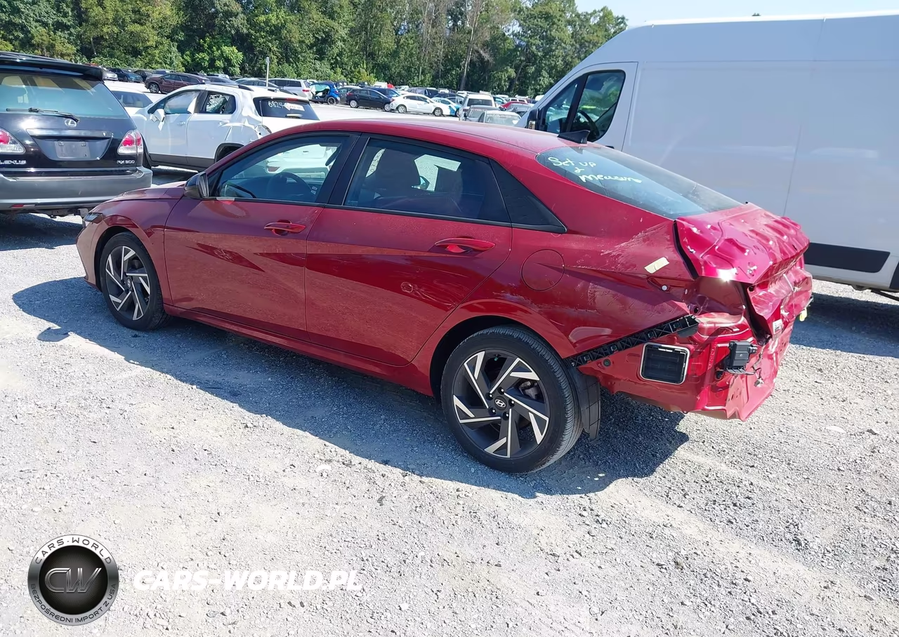 2025 Hyundai Elantra Sel Sport VIN:KMHLM4DG7SU989485 - 3