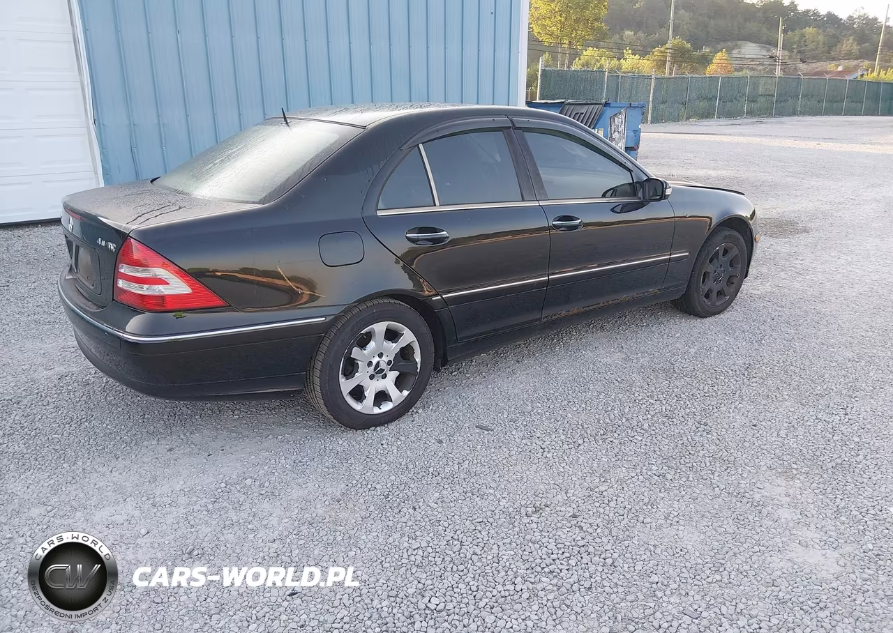 2005 Mercedes-Benz C 240 Luxury 4Matic VIN:WDBRF81JX5F679614 - 4