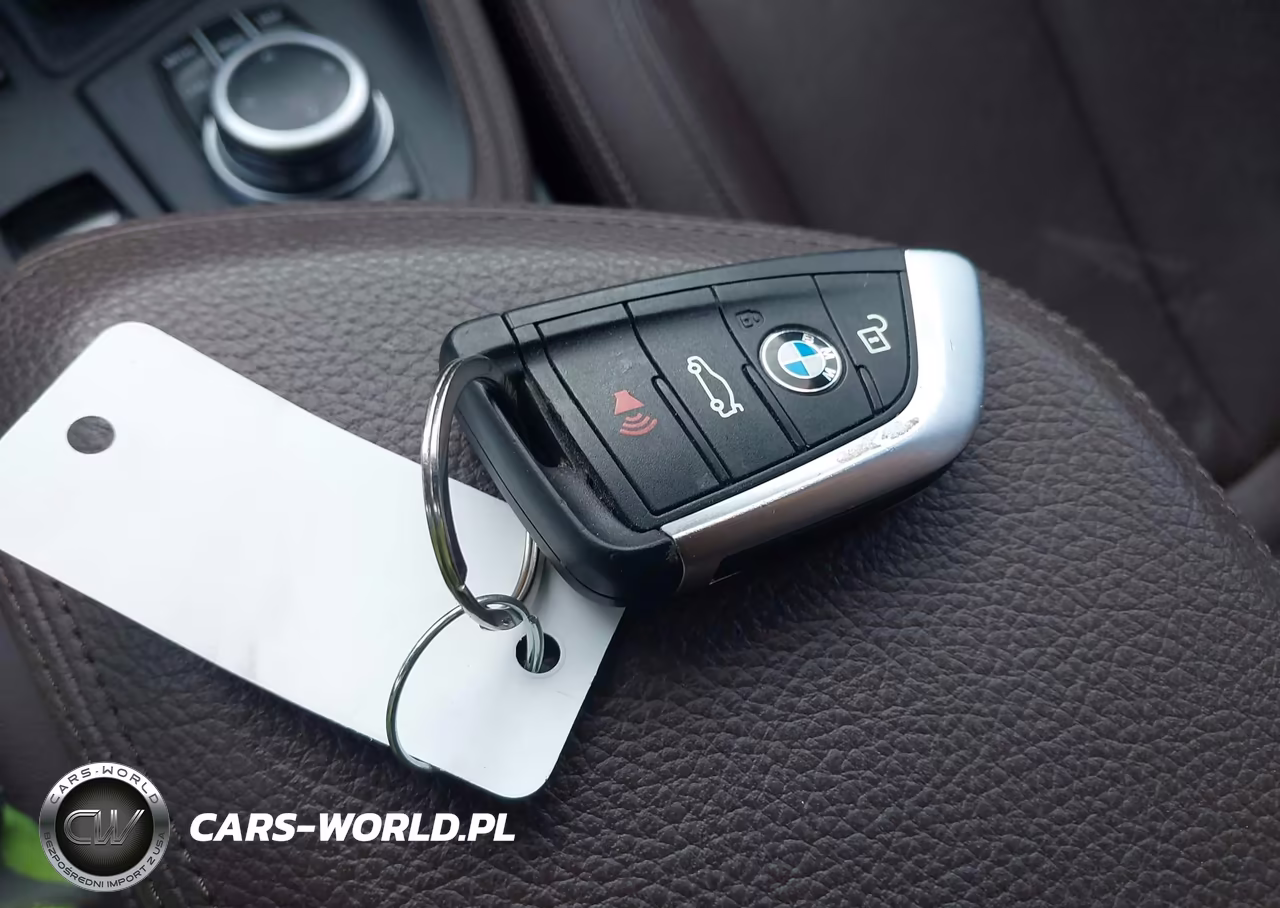 2021 BMW X1 xDrive28I VIN:WBXJG9C07M5T02753 - 11