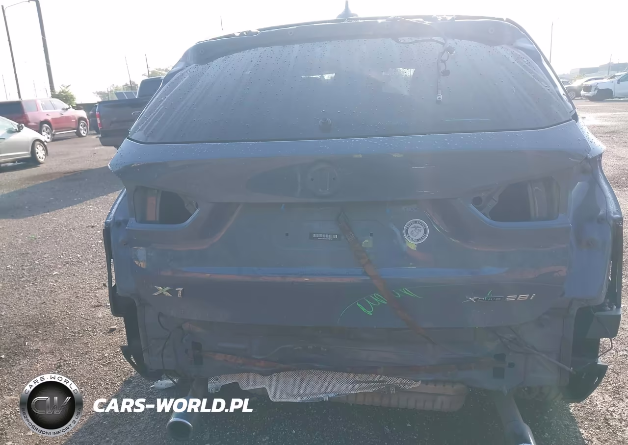 2021 BMW X1 xDrive28I VIN:WBXJG9C07M5T02753 - 17