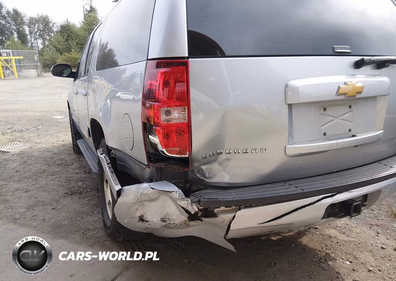 2012 Chevrolet Suburban 1500 Ls VIN:1GNSCHE04CR246791 - 18