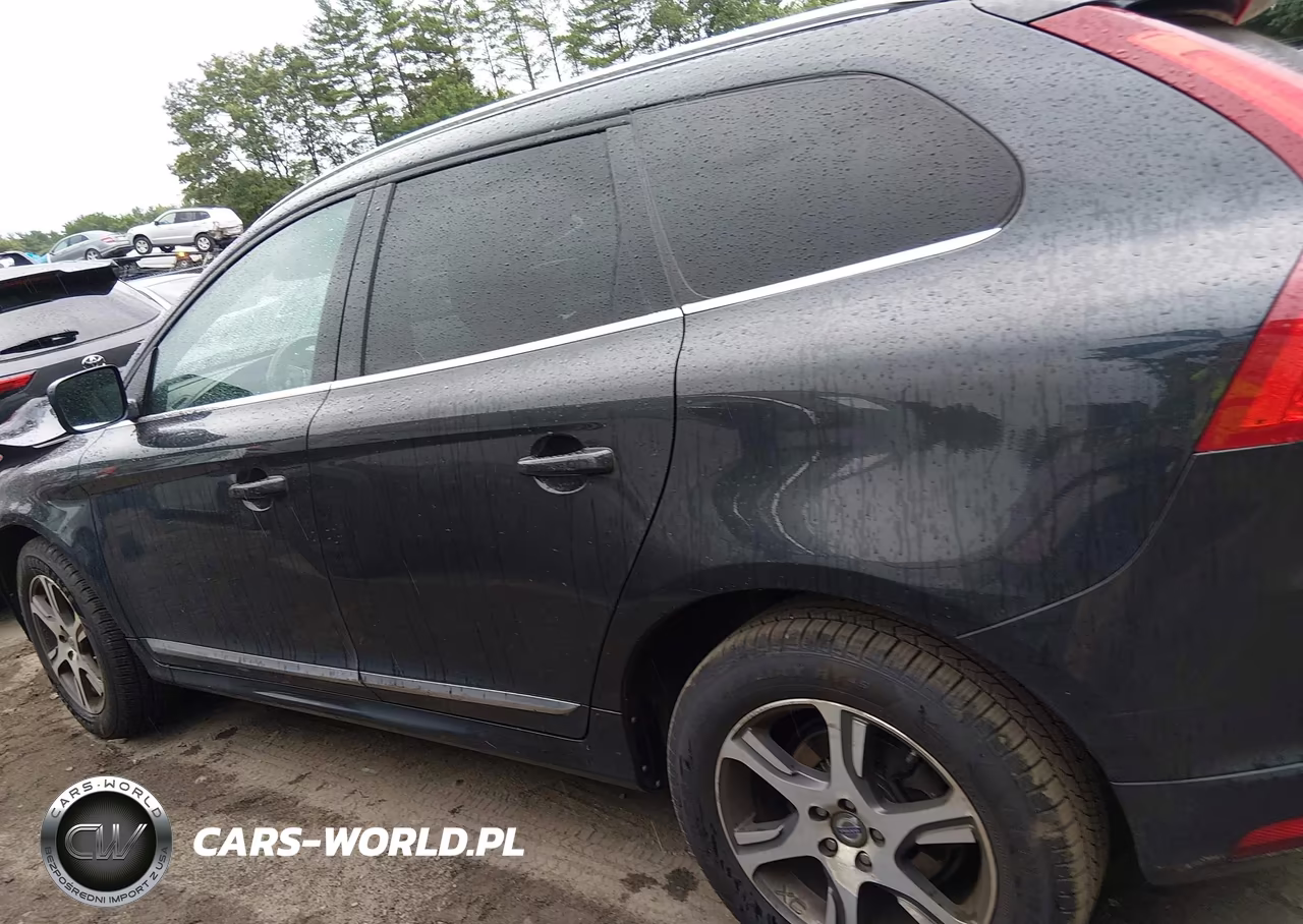 2014 Volvo Xc60 T6 R-Design VIN:YV4902DZ5E2548015 - 14