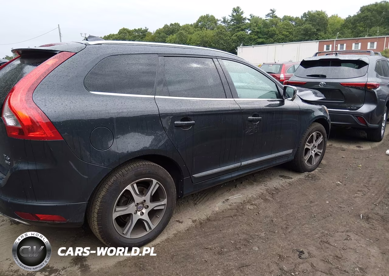 2014 Volvo Xc60 T6 R-Design VIN:YV4902DZ5E2548015 - 4