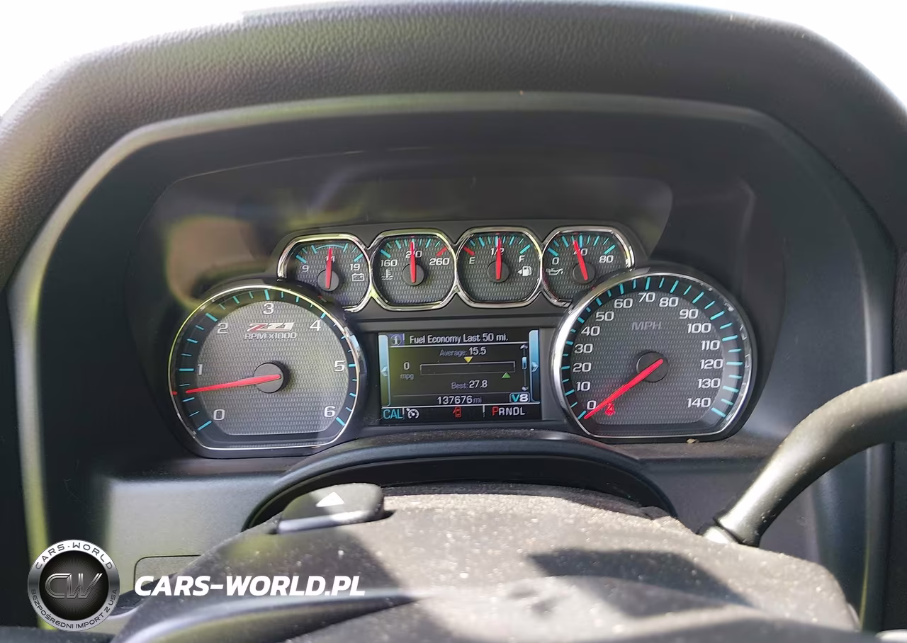2018 Chevrolet Silverado 1500 2Lt VIN:3GCUKREC0JG379436 - 7