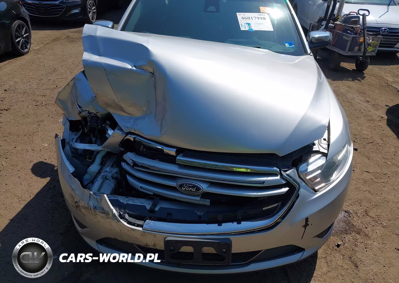 2017 Ford Taurus Limited VIN:1FAHP2F84HG111716 - 10
