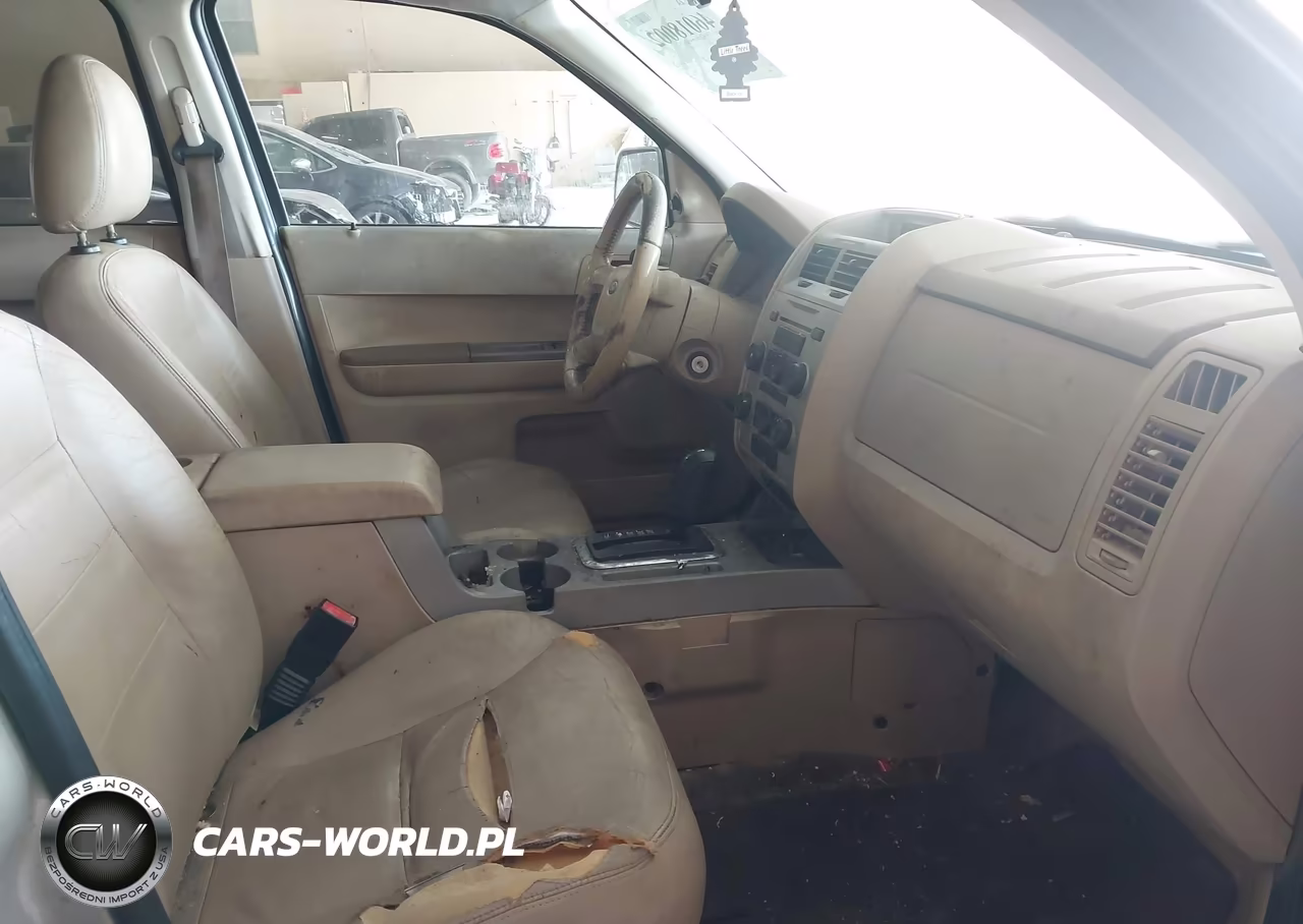 2008 Ford Escape Xlt VIN:1FMCU03118KB32962 - 5