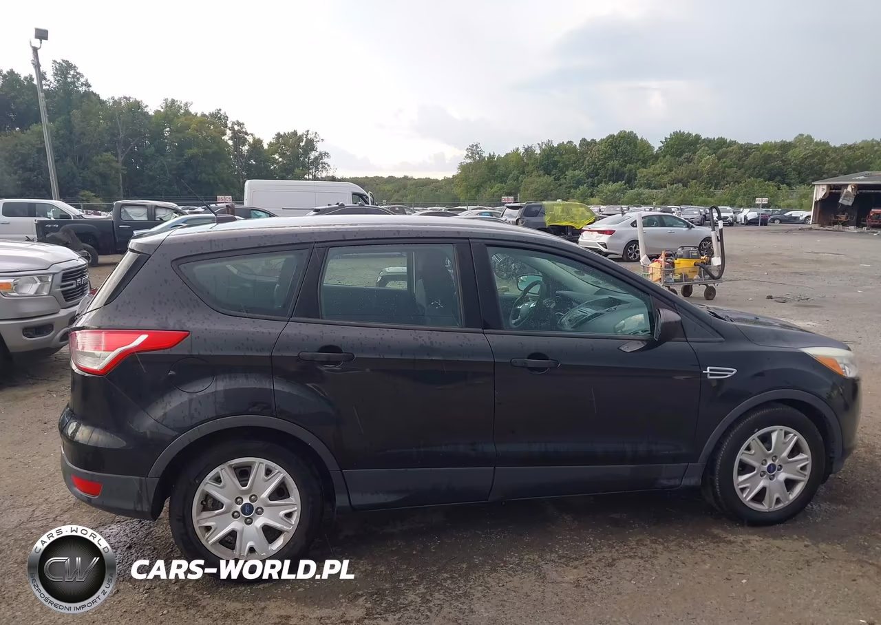 2014 Ford Escape S VIN:1FMCU0F73EUB94945 - 13