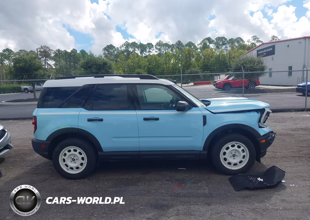 2024 Ford Bronco Sport Heritage VIN:3FMCR9G64RRF55950 - 13