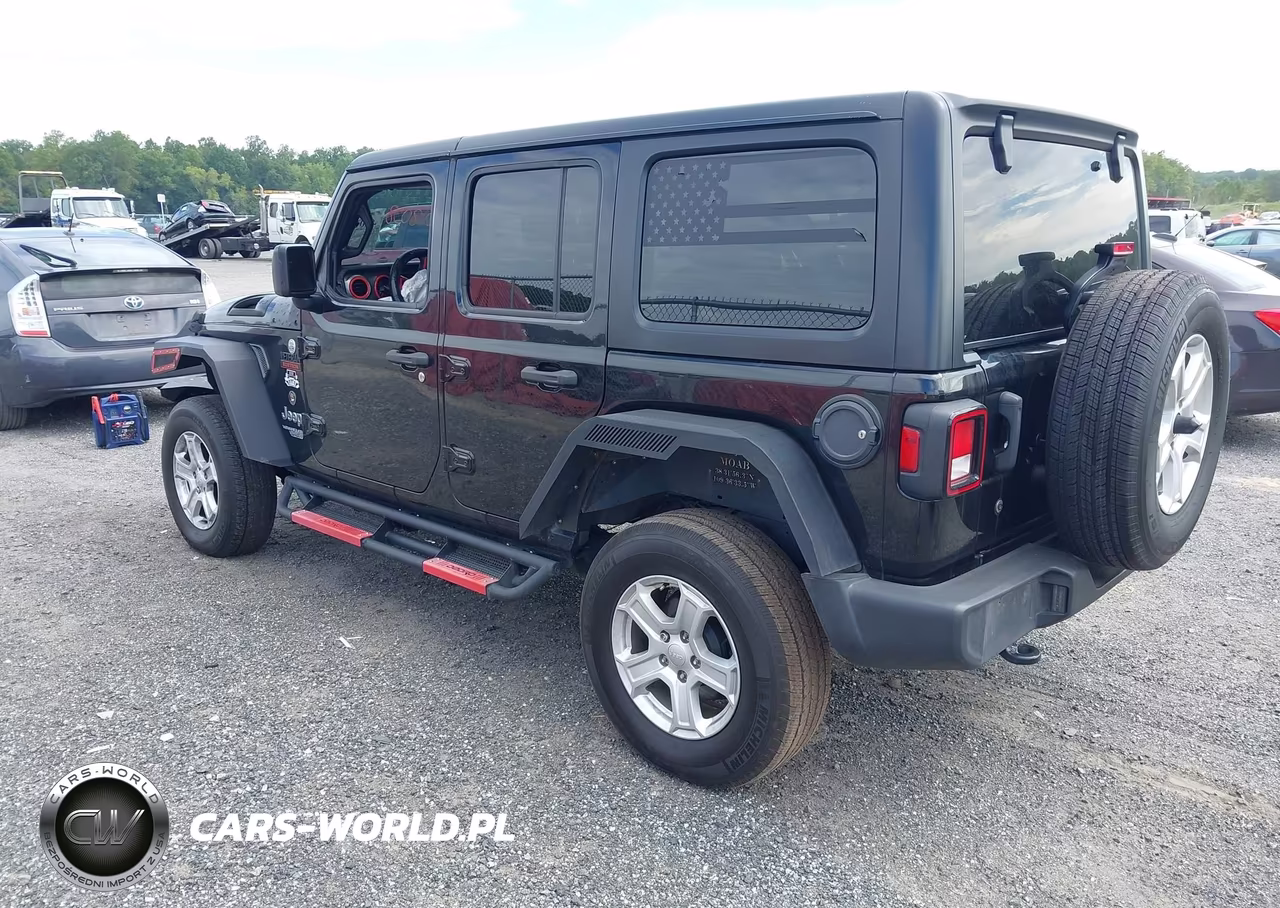 2018 Jeep Wrangler Unlimited Sport S 4X4 VIN:1C4HJXDG0JW108620 - 3