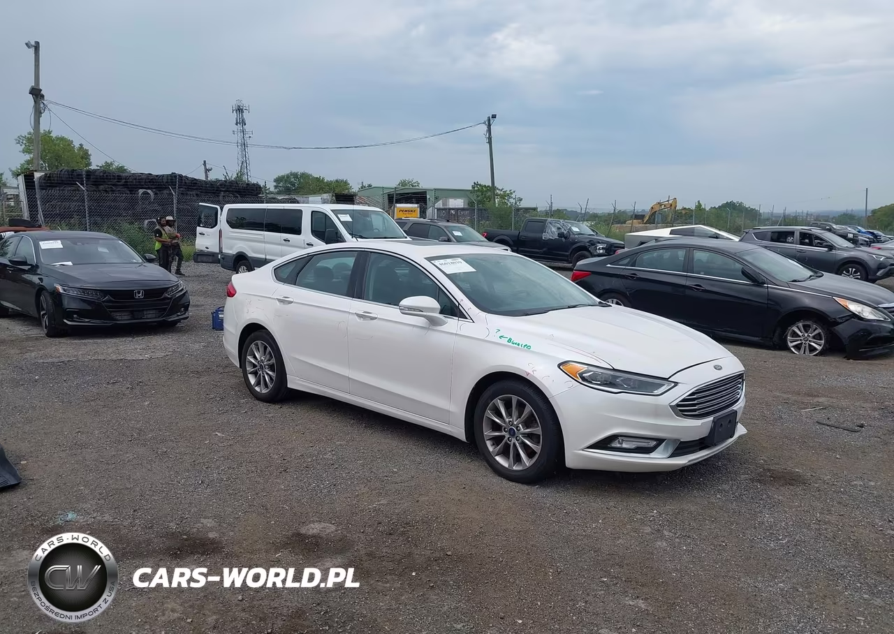 2017 Ford Fusion Se – zdjęcie 1 z 16