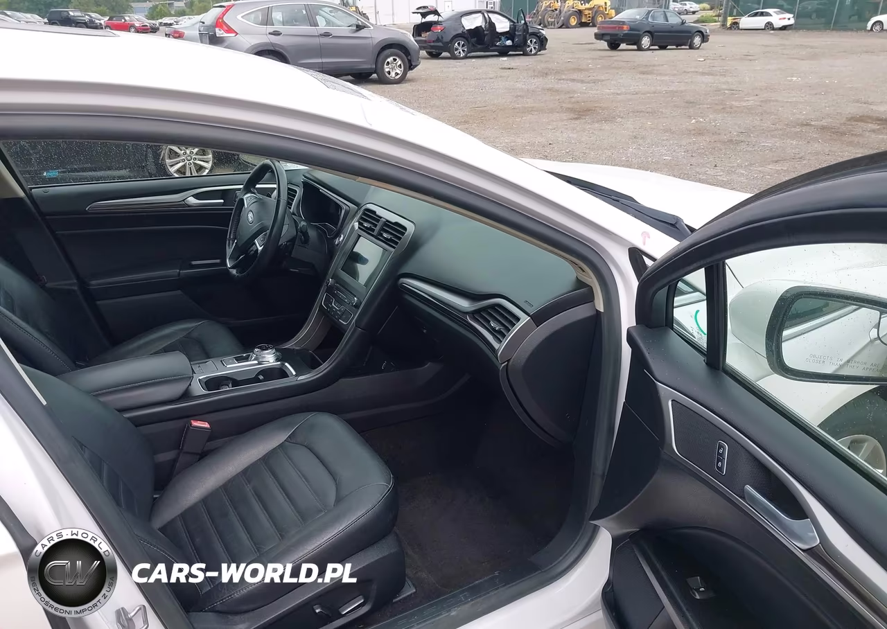 2017 Ford Fusion Se VIN:3FA6P0HD6HR401566 - 5