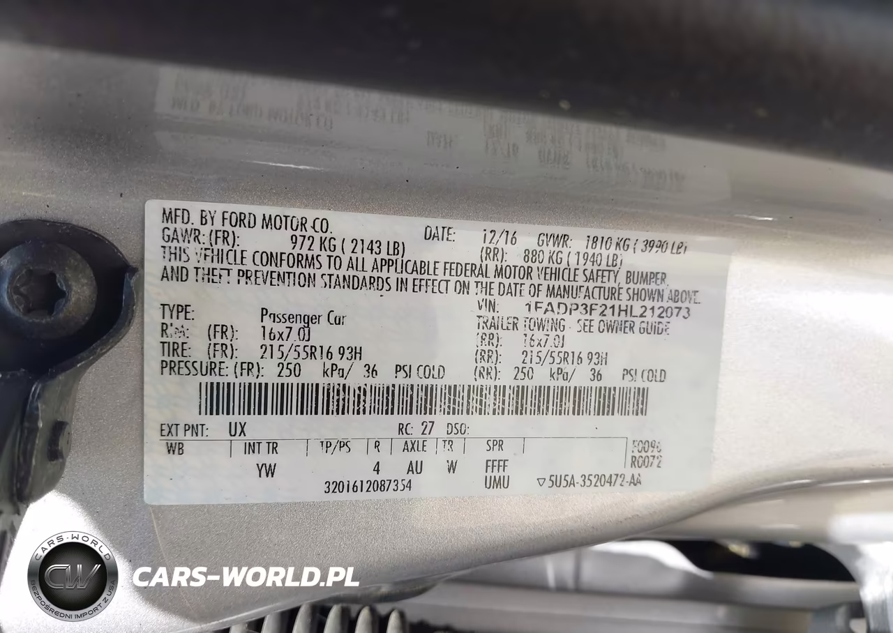 2017 Ford Focus Se VIN:1FADP3F21HL212073 - 9