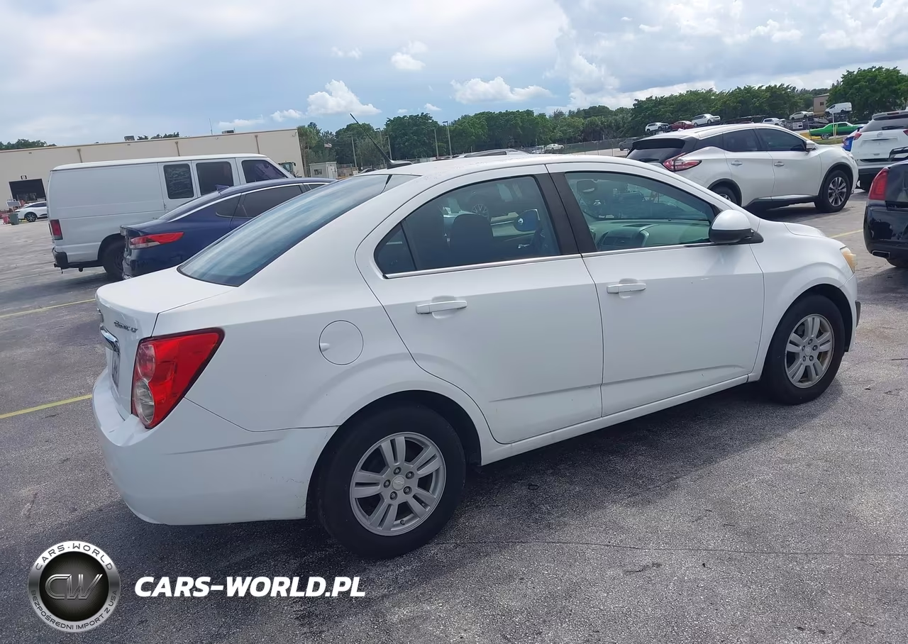 2014 Chevrolet Sonic Lt Auto VIN:1G1JC5SH2E4215223 - 4
