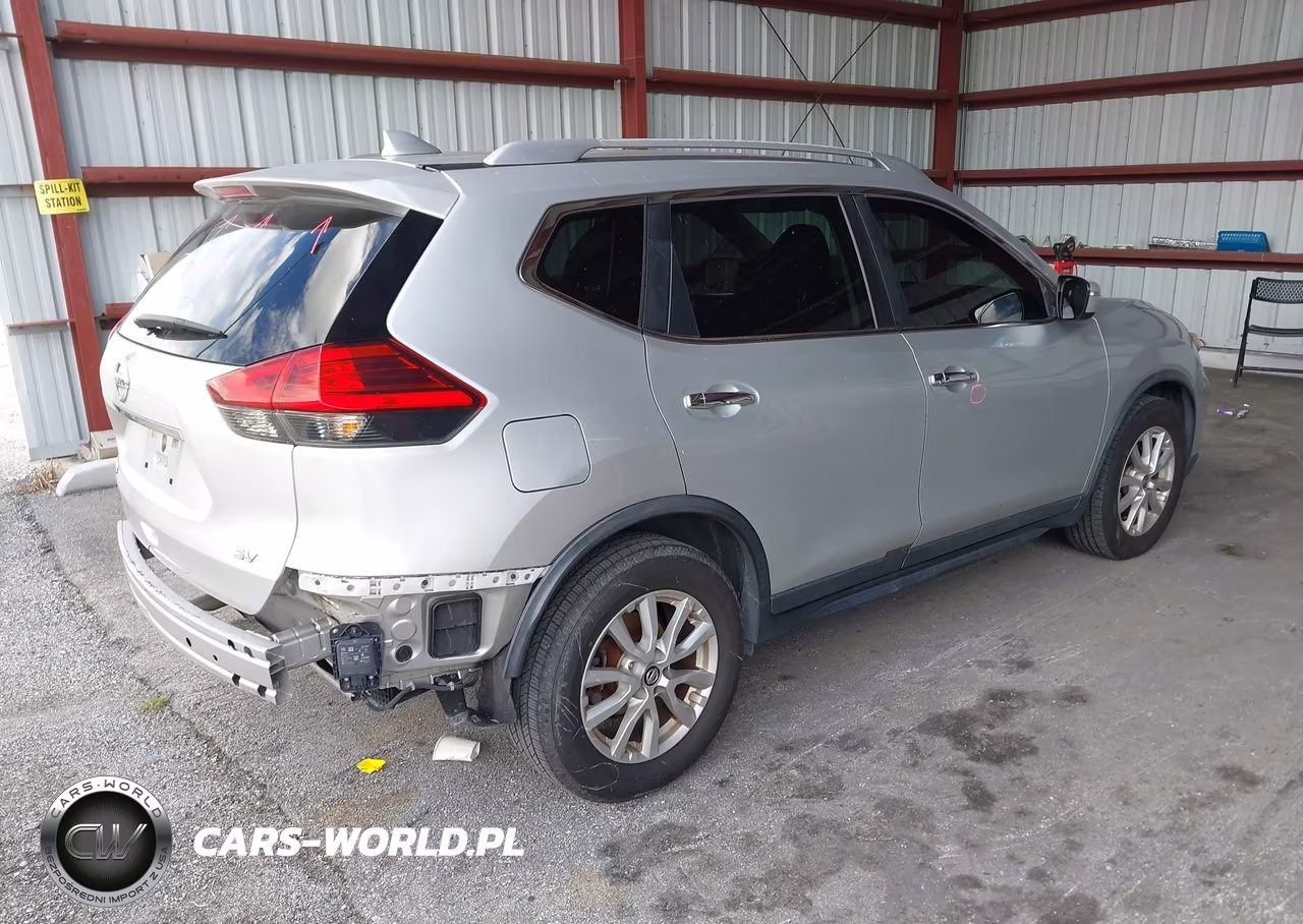 2017 Nissan Rogue Sv VIN:KNMAT2MTXHP518566 - 4