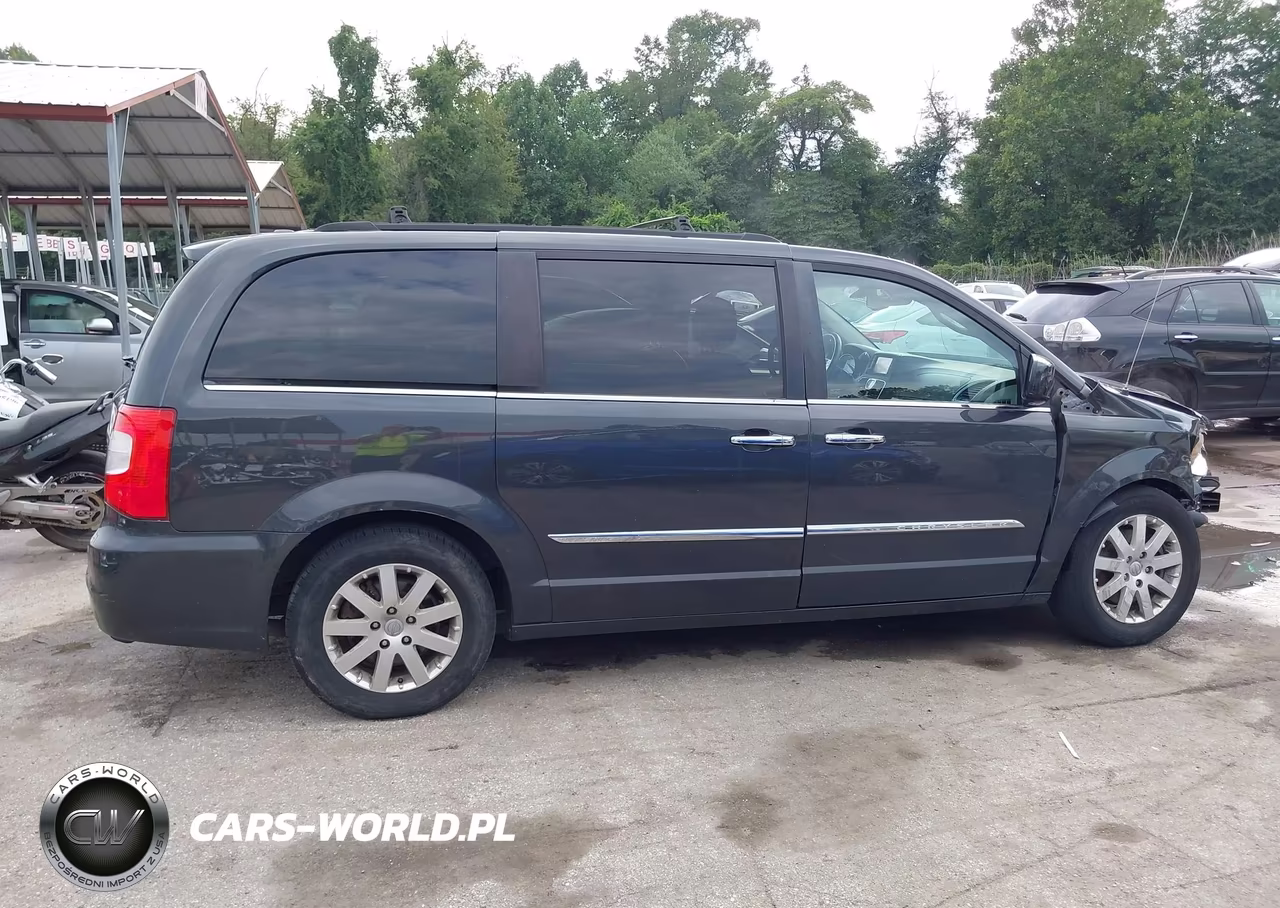 2012 Chrysler Town & Country Touring-L VIN:2C4RC1CG0CR133509 - 14