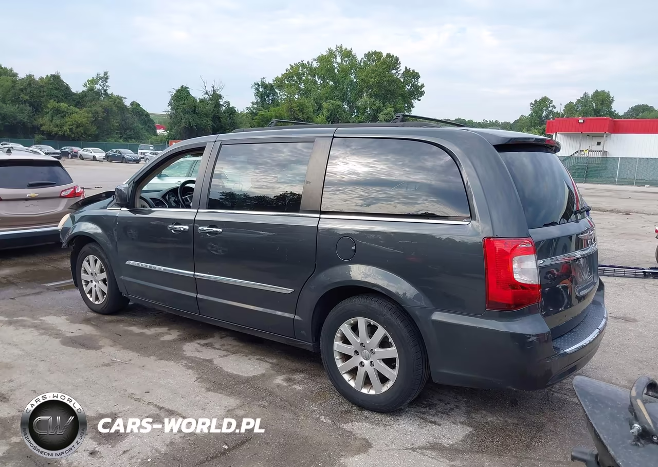 2012 Chrysler Town & Country Touring-L VIN:2C4RC1CG0CR133509 - 3