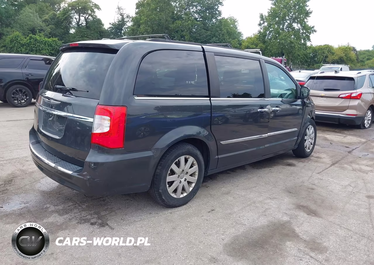 2012 Chrysler Town & Country Touring-L VIN:2C4RC1CG0CR133509 - 4