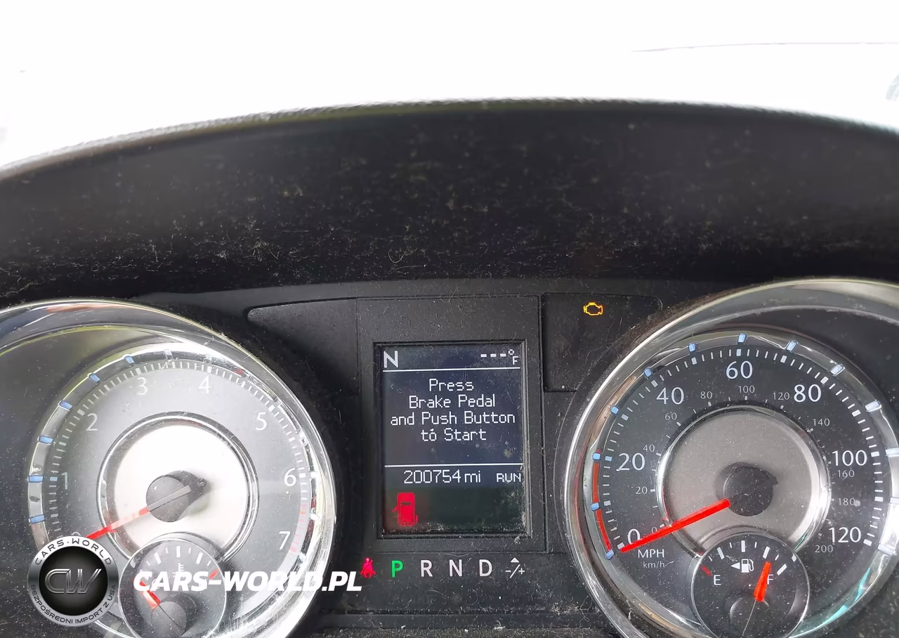 2012 Chrysler Town & Country Touring-L VIN:2C4RC1CG0CR133509 - 7