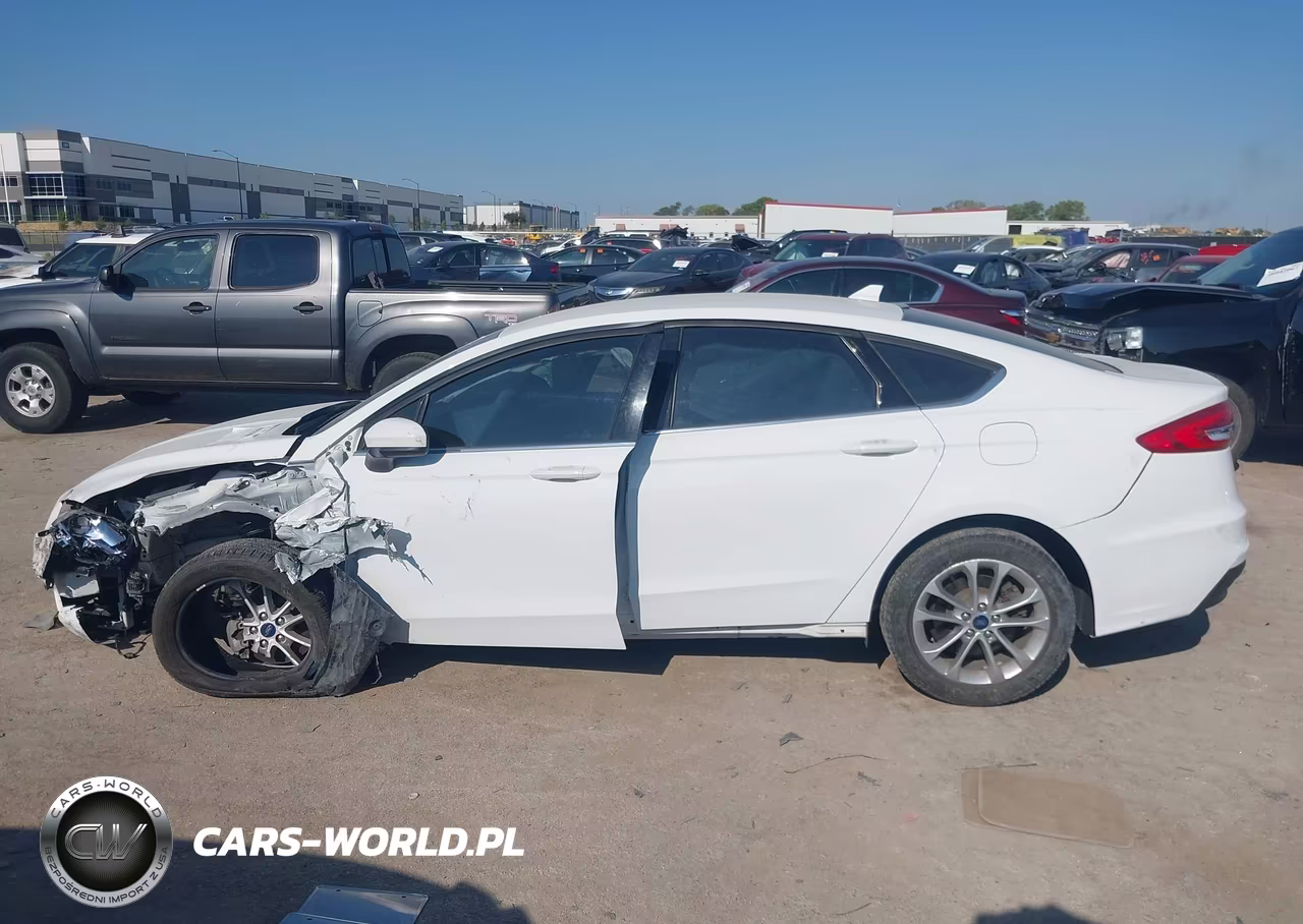 2020 Ford Fusion Se VIN:3FA6P0H78LR195489 - 13