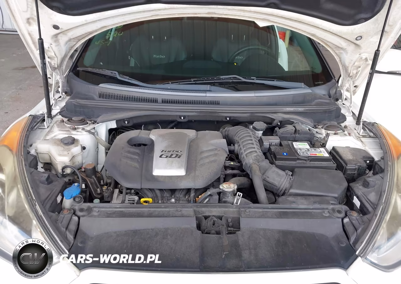 2015 Hyundai Veloster Turbo VIN:KMHTC6AE5FU243088 - 10