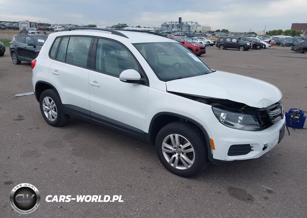 2016 Volkswagen Tiguan S