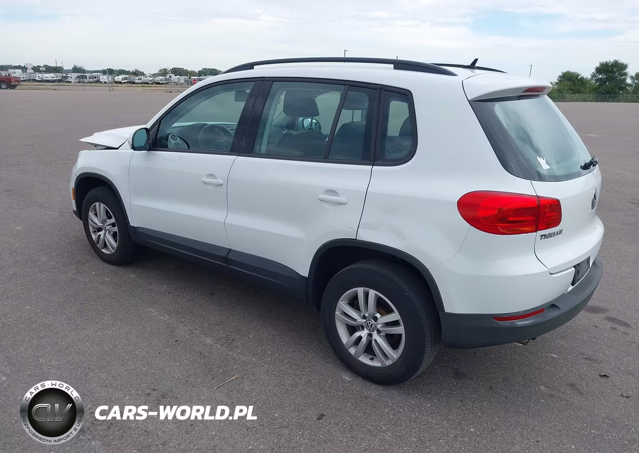 2016 Volkswagen Tiguan S VIN:WVGBV7AX5GW600885 - 3