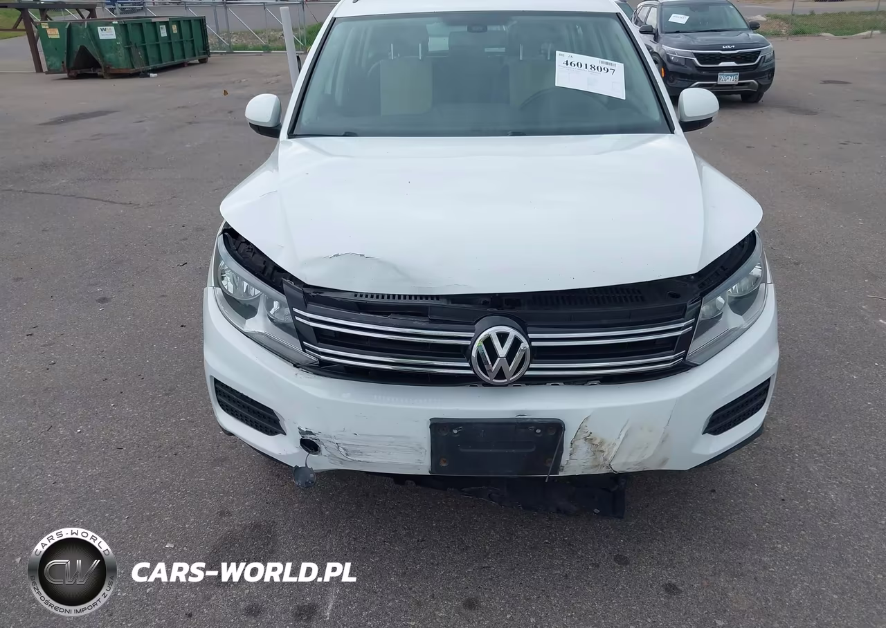 2016 Volkswagen Tiguan S VIN:WVGBV7AX5GW600885 - 6