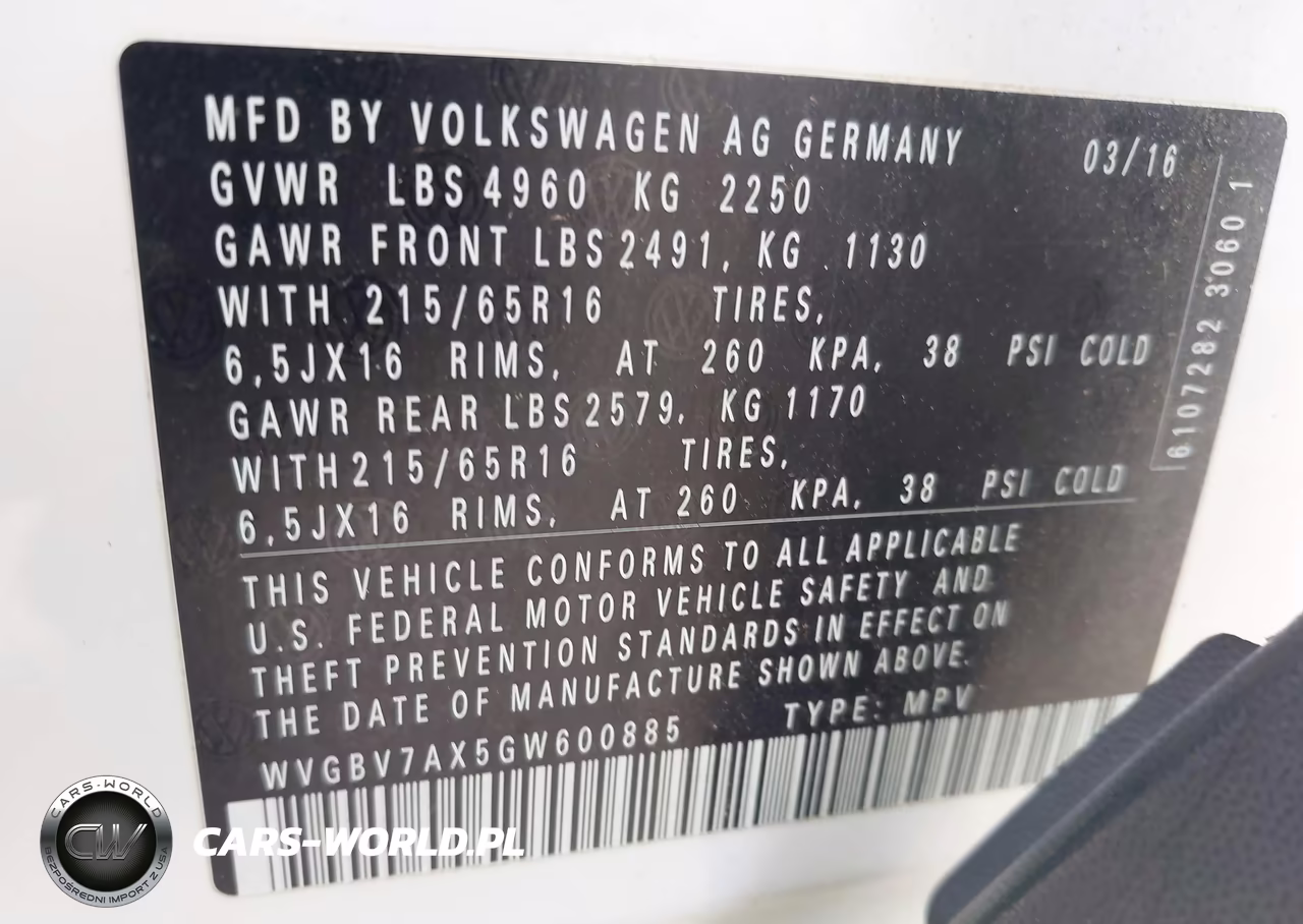 2016 Volkswagen Tiguan S VIN:WVGBV7AX5GW600885 - 9