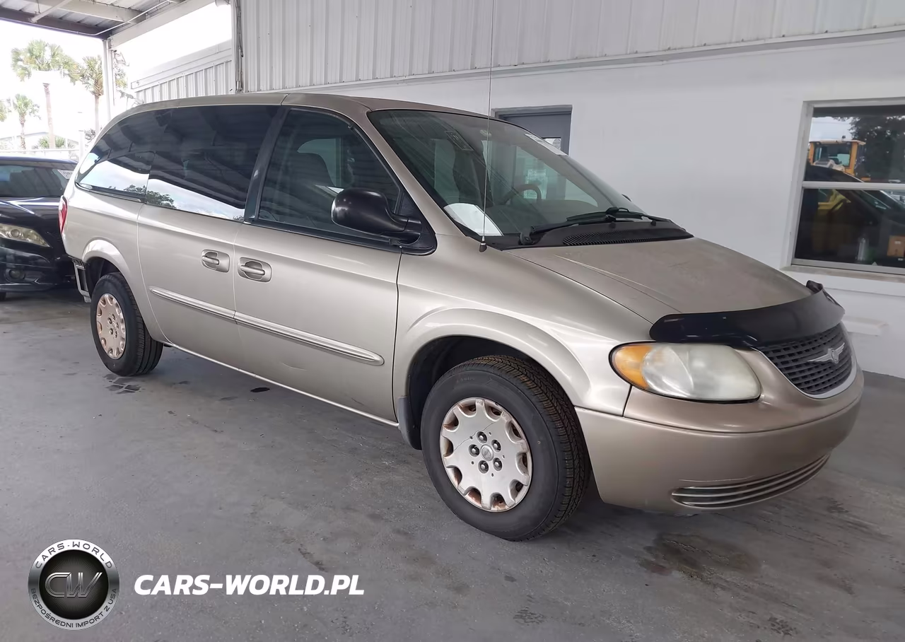 2003 Chrysler Town & Country