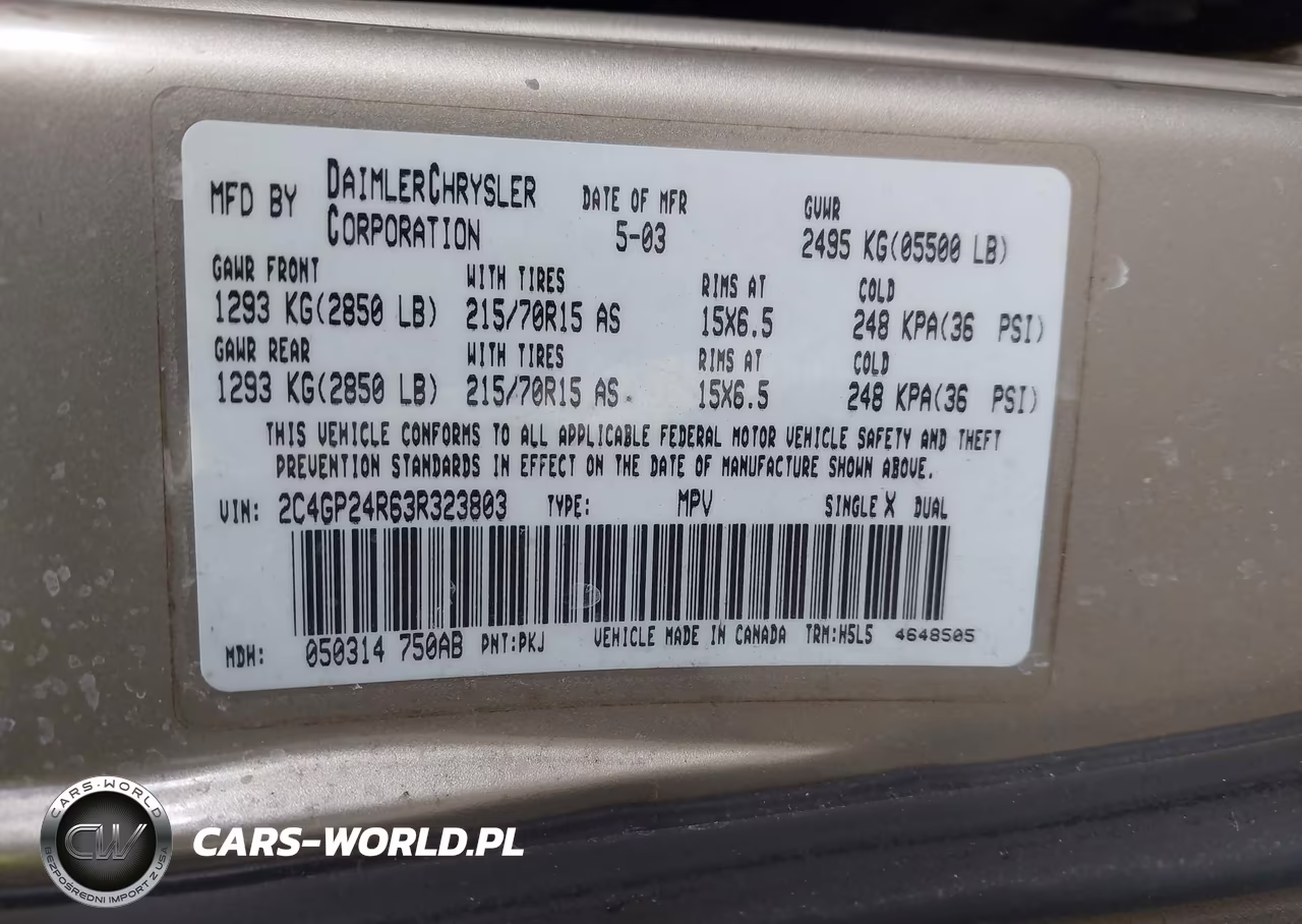 2003 Chrysler Town & Country VIN:2C4GP24R63R323803 - 9