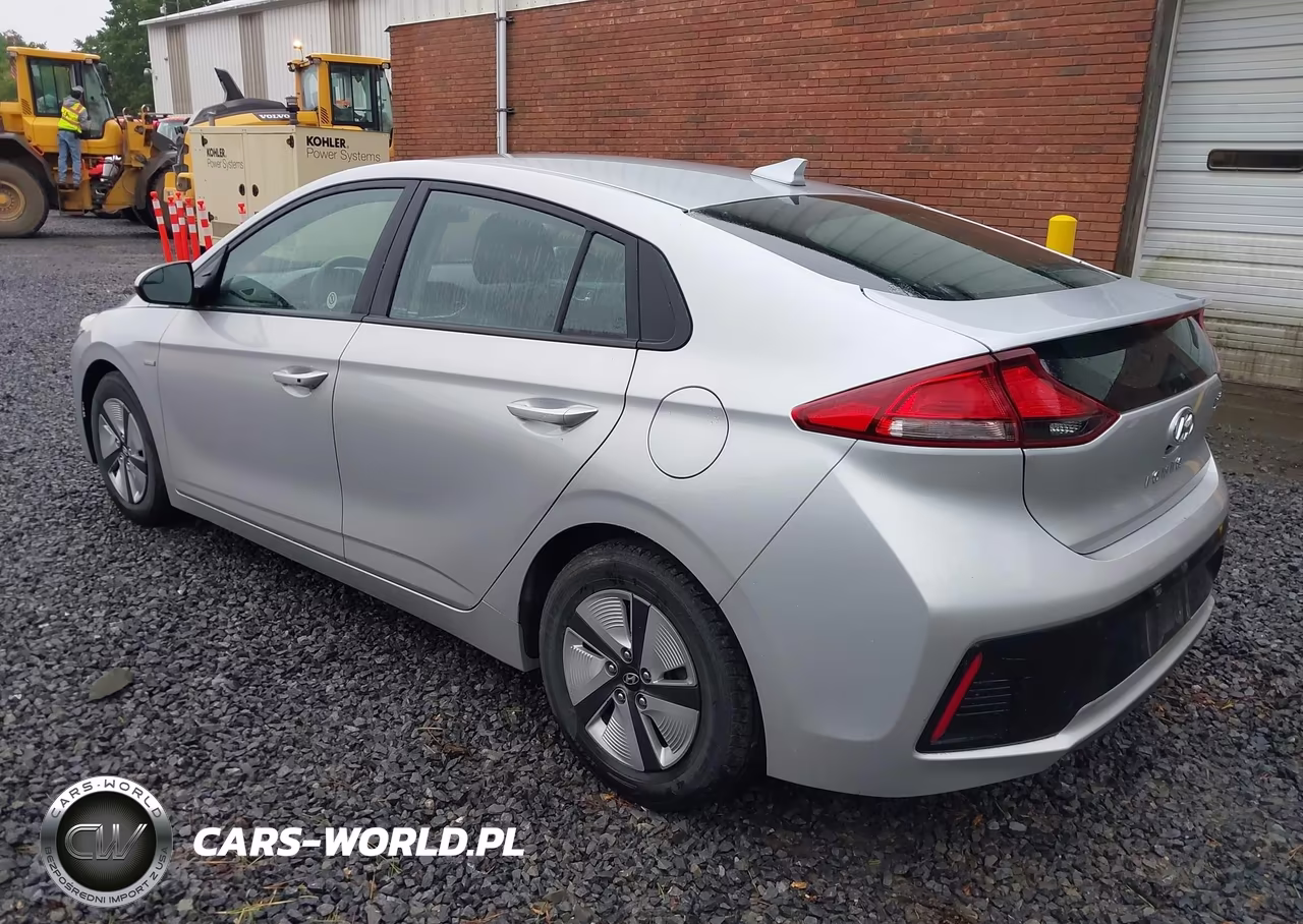 2018 Hyundai Ioniq Hybrid Blue VIN:KMHC65LC9JU076238 - 3