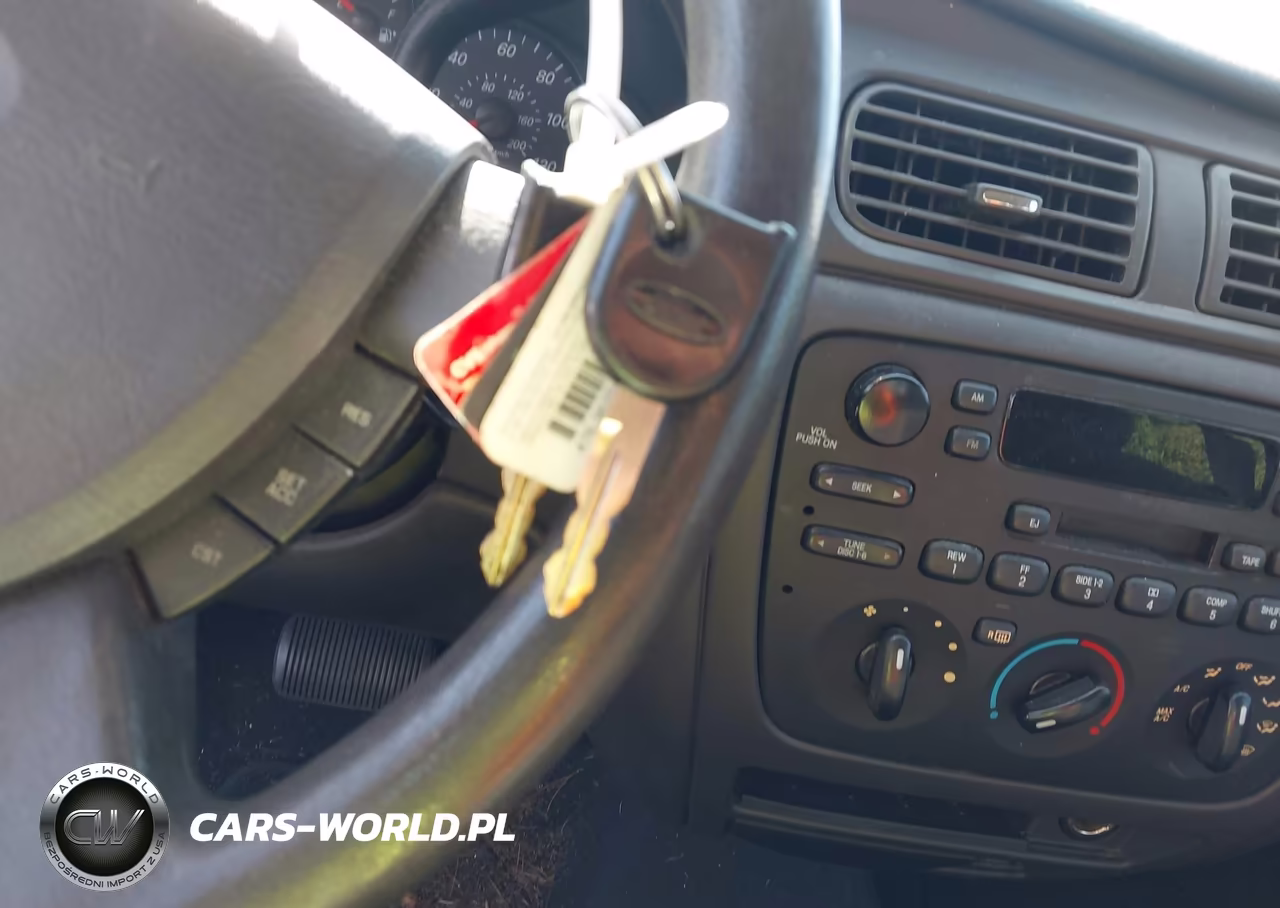 2007 Ford Taurus Se VIN:1FAFP53U07A125351 - 11