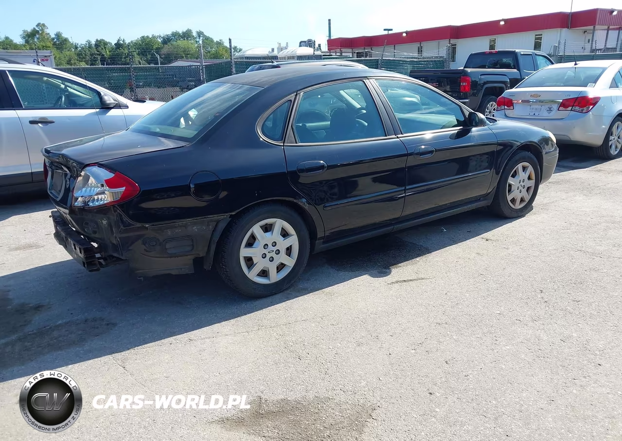 2007 Ford Taurus Se VIN:1FAFP53U07A125351 - 4