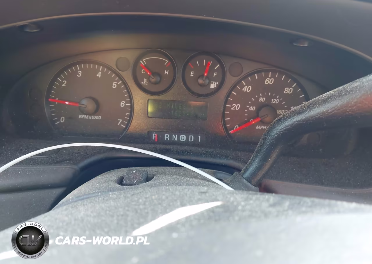 2007 Ford Taurus Se VIN:1FAFP53U07A125351 - 7