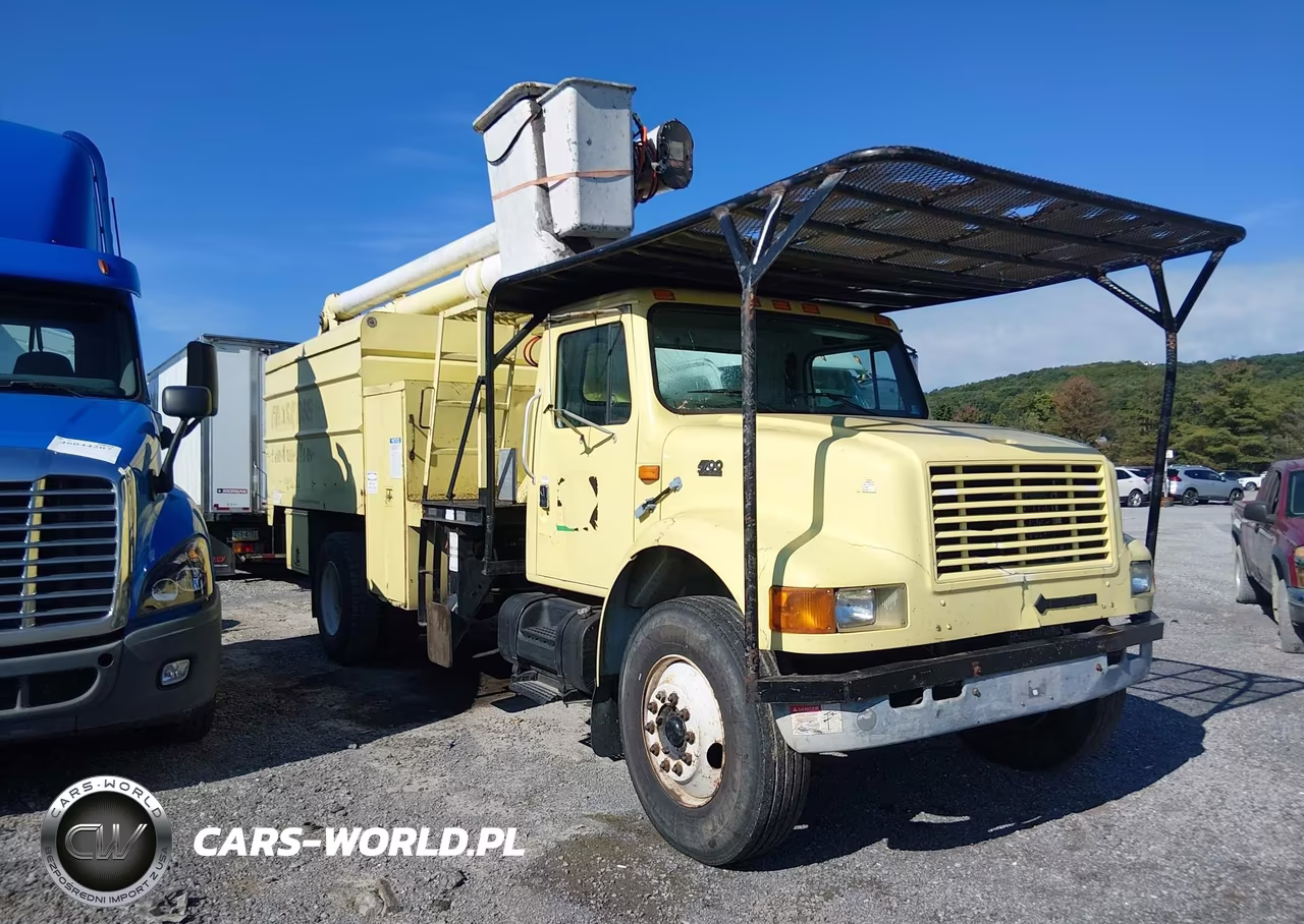 1997 International 4000 4700