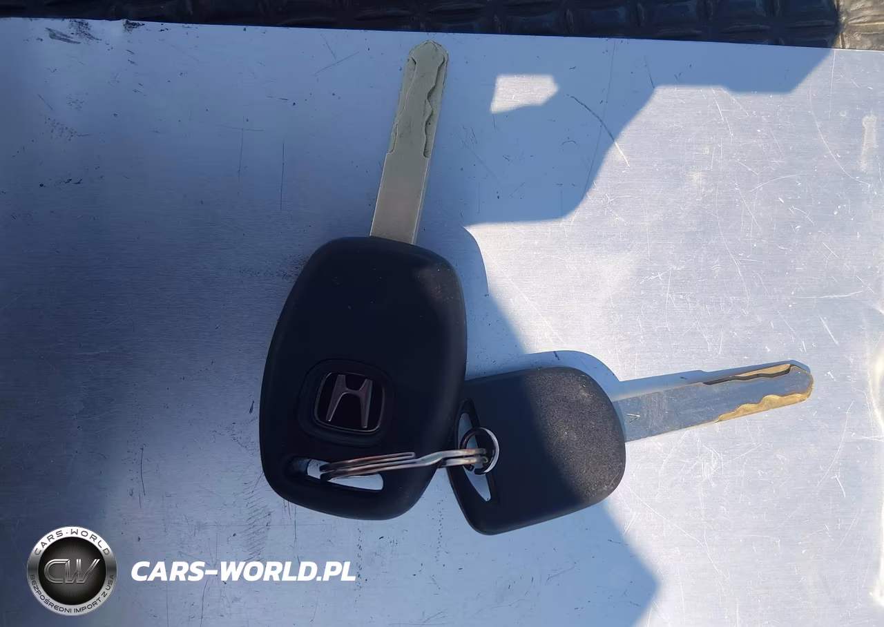 2011 Honda Fit Sport VIN:JHMGE8H54BC005538 - 11