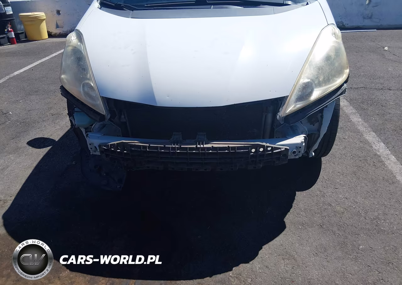 2011 Honda Fit Sport VIN:JHMGE8H54BC005538 - 6