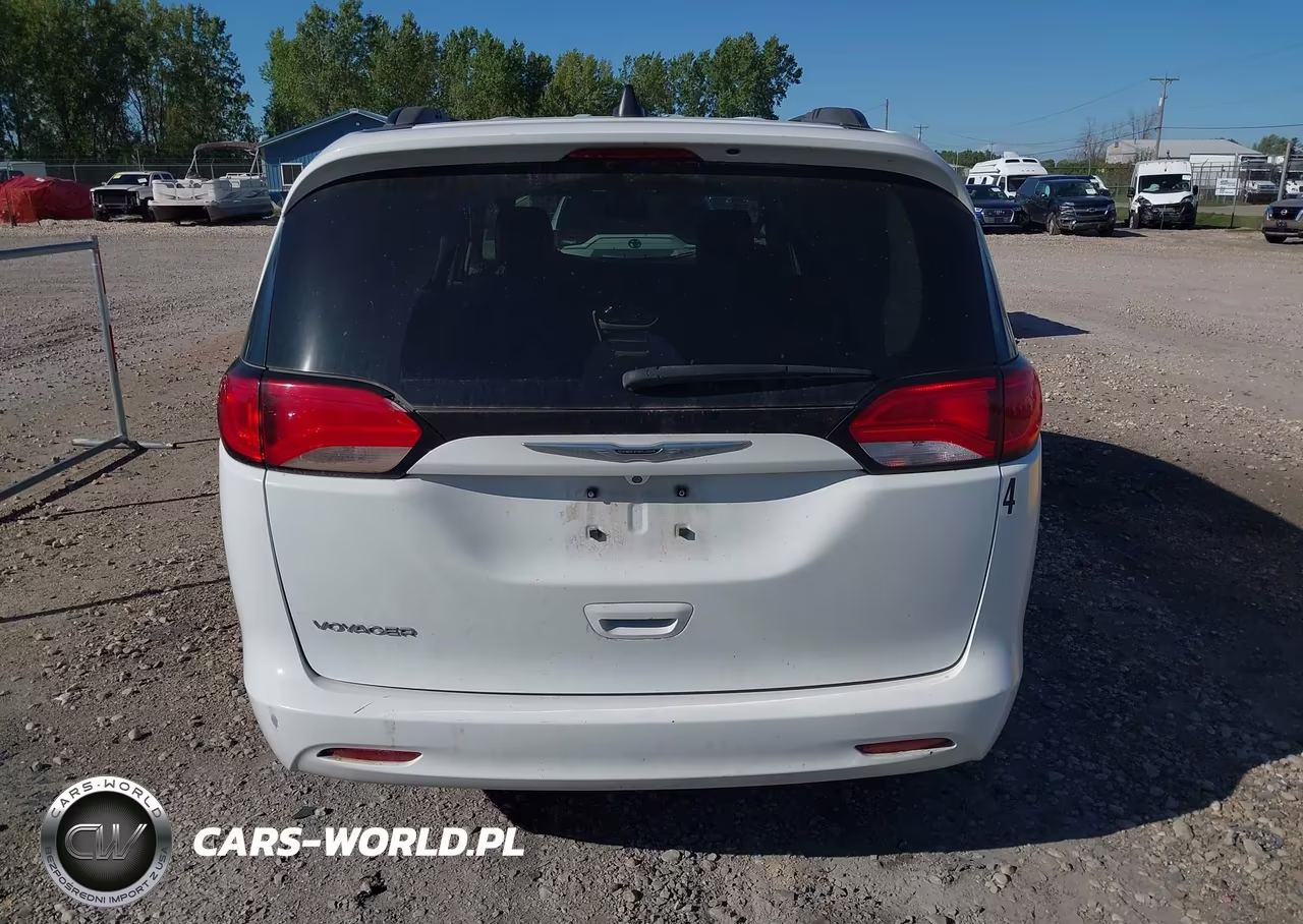 2021 Chrysler Voyager Lxi VIN:2C4RC1DG4MR542211 - 16