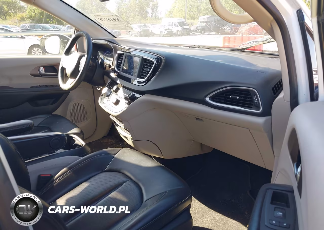 2021 Chrysler Voyager Lxi VIN:2C4RC1DG4MR542211 - 5