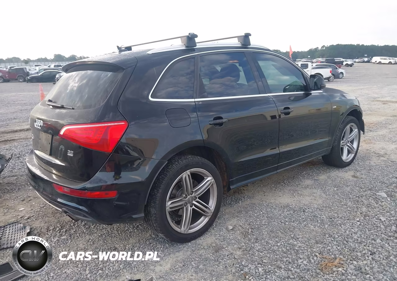 2010 Audi Q5 3.2 Premium VIN:WA1MKAFP8AA085570 - 4