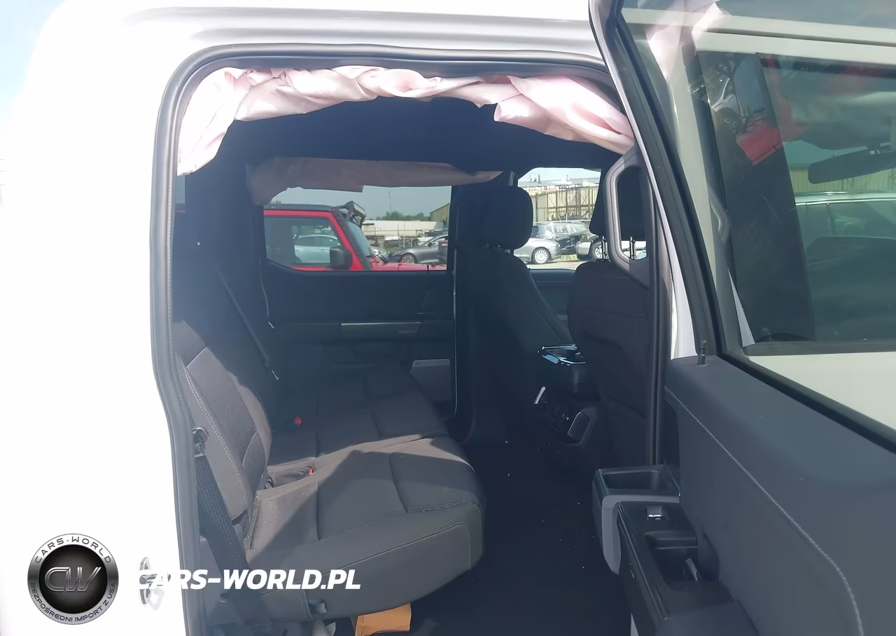 2023 Ford F-150 Xlt VIN:1FTFW1ED2PFC84880 - 8