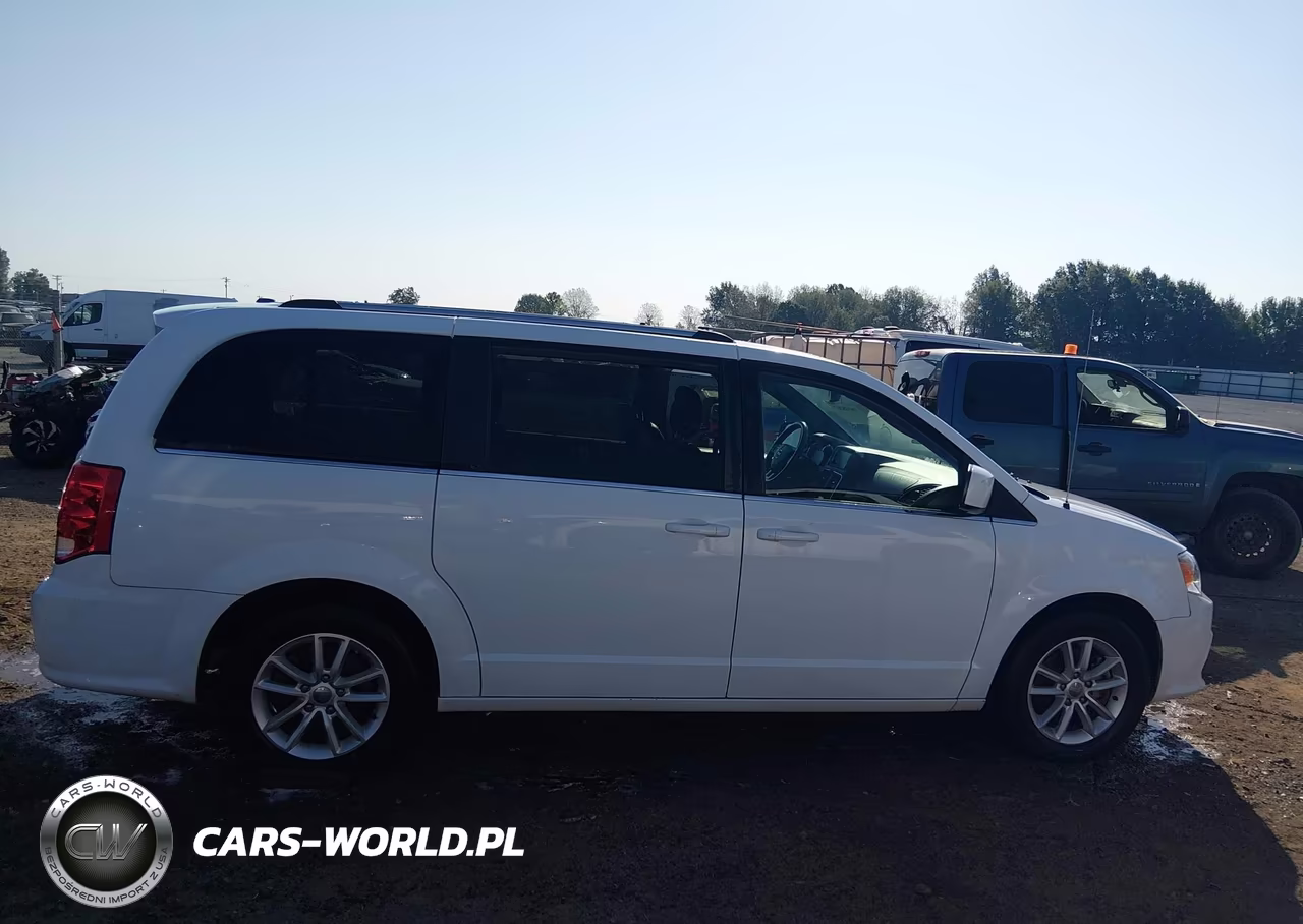 2018 Dodge Grand Caravan Sxt VIN:2C4RDGCG6JR250900 - 12