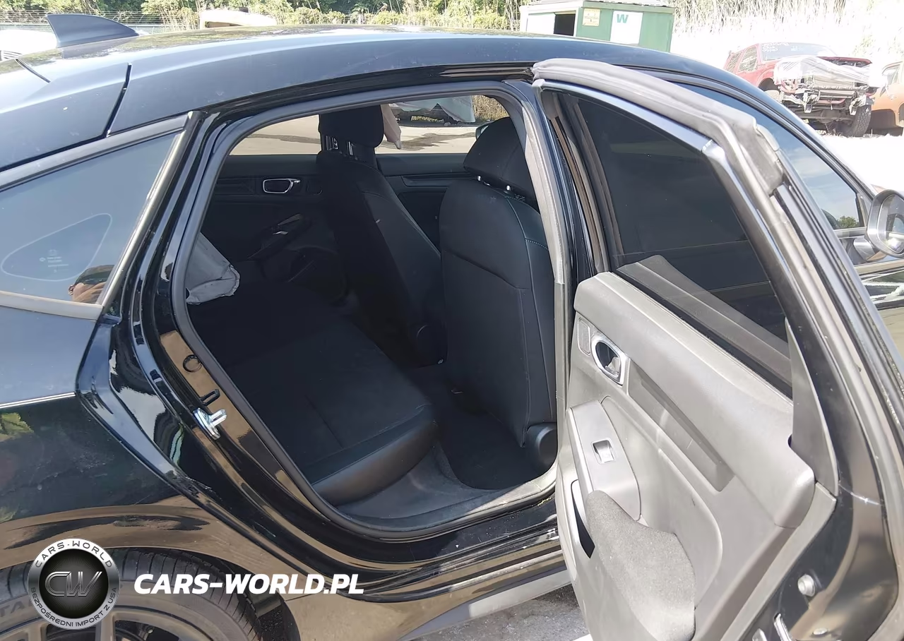 2024 Honda Civic Sport VIN:19XFL2H82RE006233 - 8