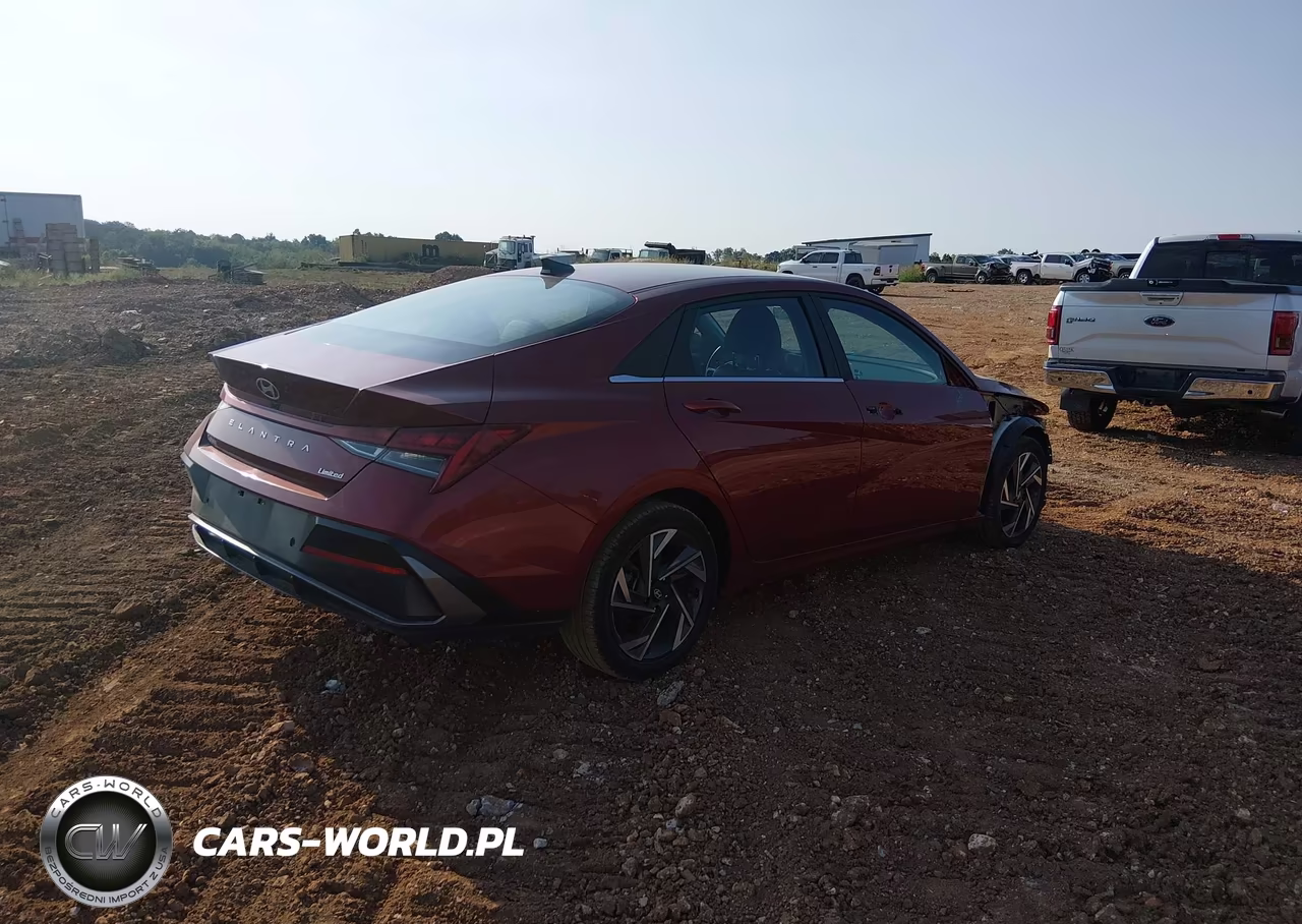 2024 Hyundai Elantra Limited VIN:KMHLP4DG5RU741317 - 4