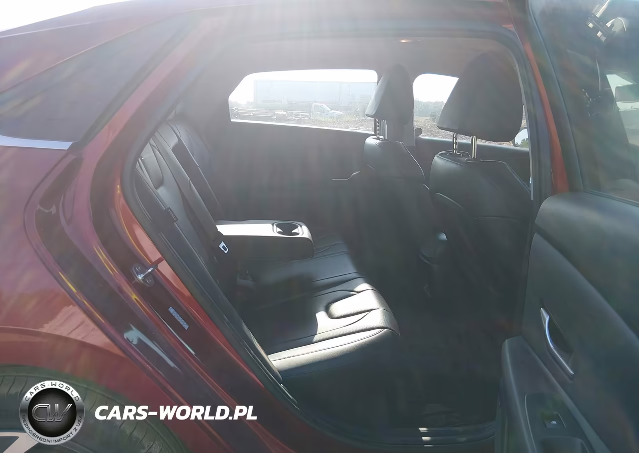 2024 Hyundai Elantra Limited VIN:KMHLP4DG5RU741317 - 8