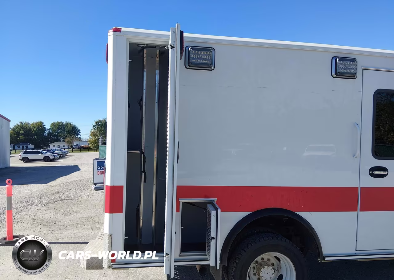 2016 Ford F-450 Chassis Xl-Xlt VIN:1FDUF4HT5GEA60371 - 12